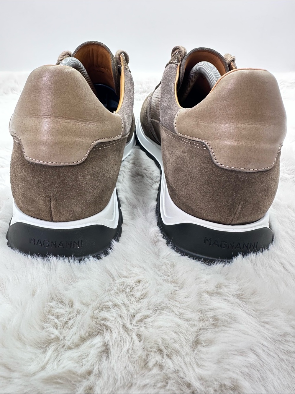 Magnanni Fado perforated taupe brown suede leather sneakers Men’s 9.5 - Picture 6 of 12